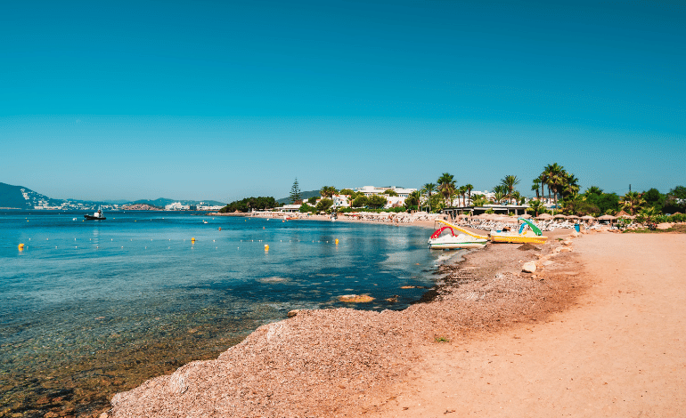 playa cala martina ibiza