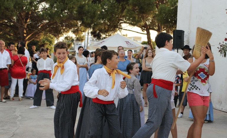 baile de la escoba ibiza