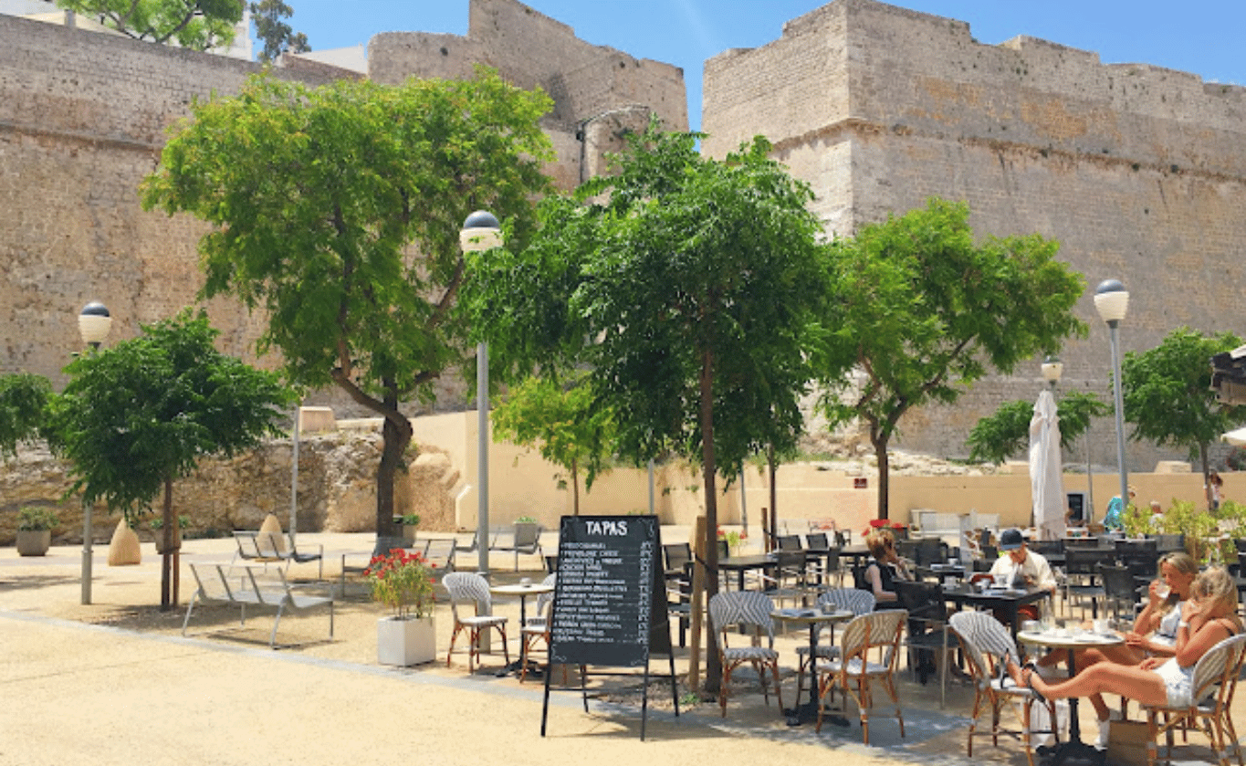 Plaza Tarongeta Ibiza